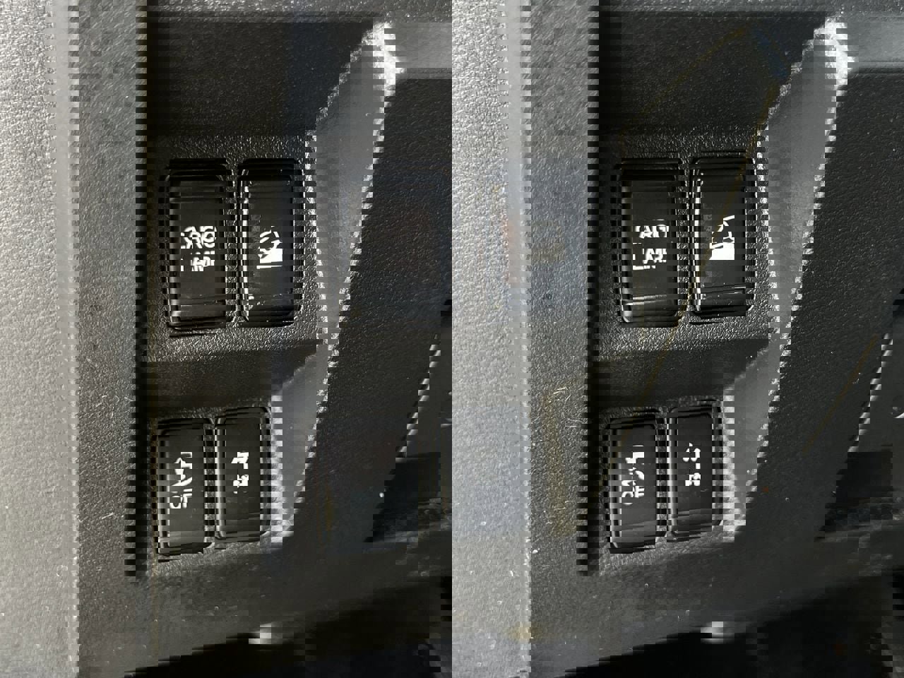 Certified 2024 Nissan Frontier PRO-4X w/ Off-Road Protection Package AWD/4WD image 14