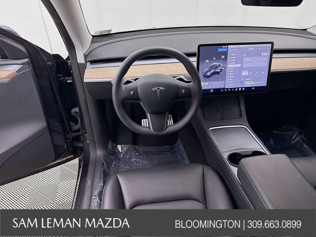 Used 2024 Tesla Model Y Performance AWD/4WD image 21