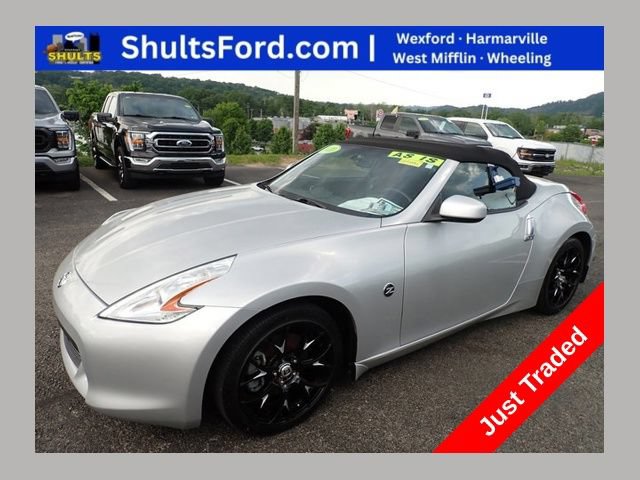Used 2010 Nissan 370Z Roadster RWD video 1