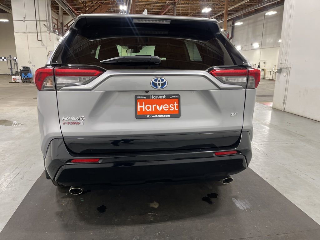 Used 2023 Toyota RAV4 SE w/ Weather & Moonroof Package image 7