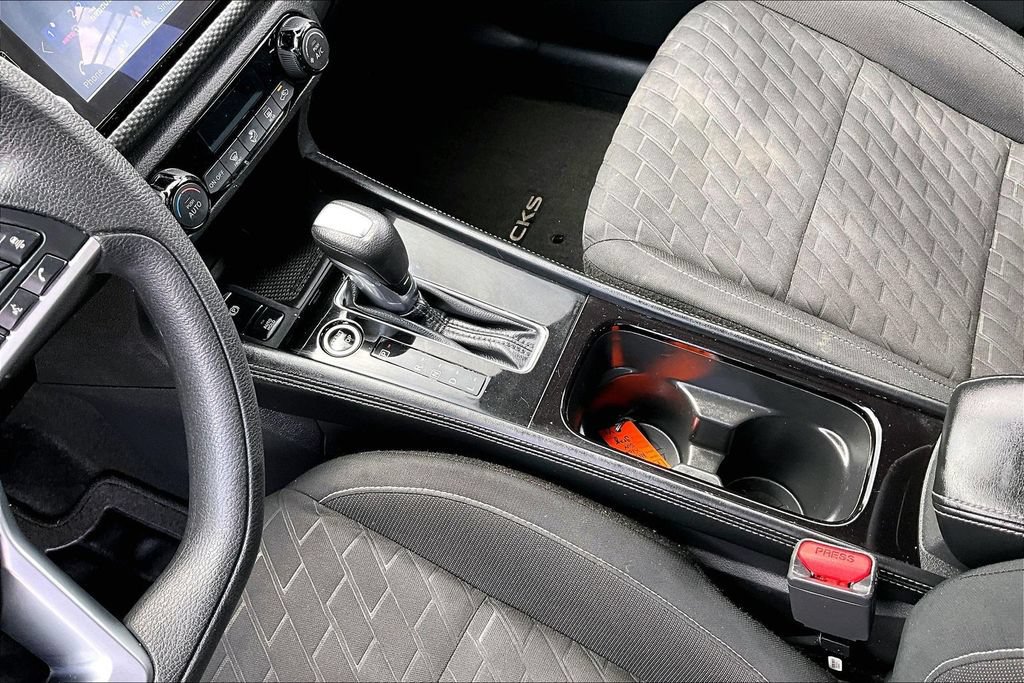 Used 2022 Nissan Kicks SV FWD image 18