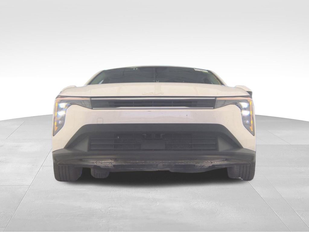Used 2025 Kia K4 FWD image 3