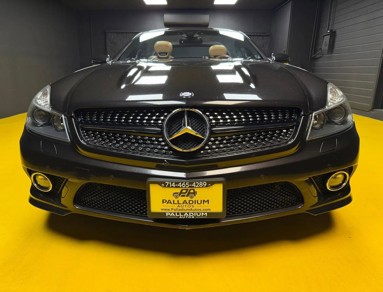 Used 2012 Mercedes-Benz SL 550 w/ SL Wheel Pkg image 3