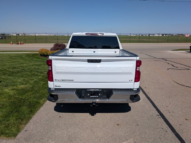 Used 2024 Chevrolet Silverado 1500 LT AWD/4WD image 8