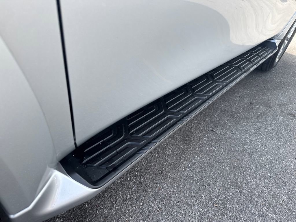 Certified 2024 Nissan Armada SV w/ Cargo Package image 35