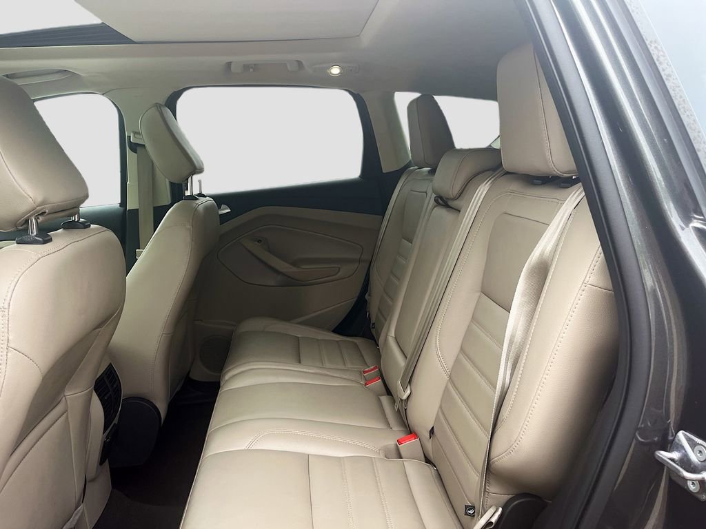 Used 2018 Ford Escape Titanium w/ Ford Safe & Smart Package FWD image 24