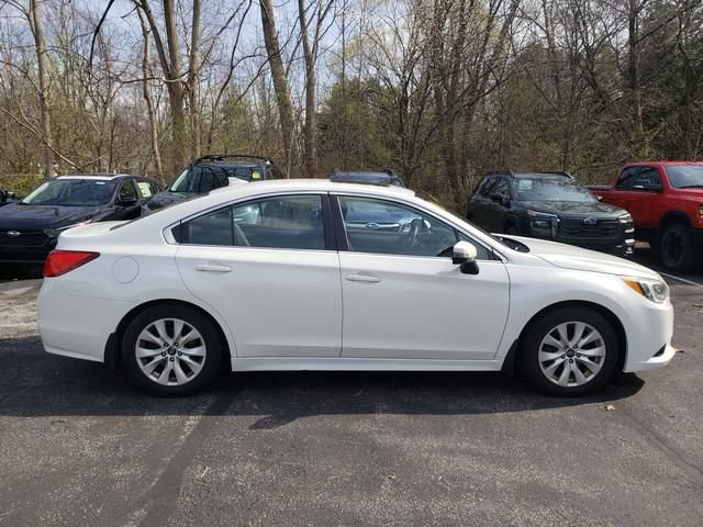 Used 2017 Subaru Legacy 2.5i Premium image 2
