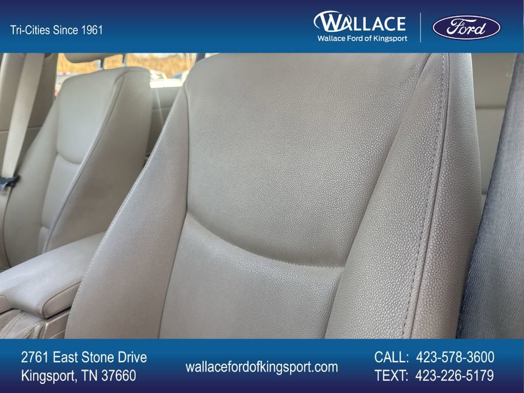Used 2010 BMW 328i Sedan RWD image 9