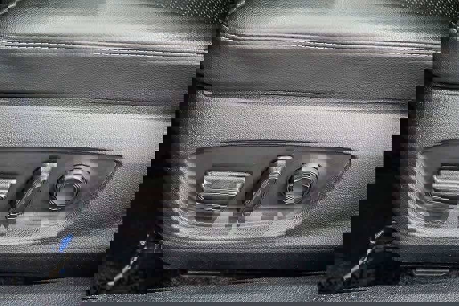 Used 2023 Toyota Camry XSE image 20