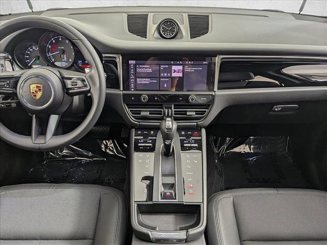 Certified 2025 Porsche Macan Turbo image 20