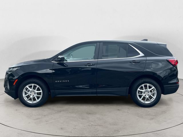 Used 2024 Chevrolet Equinox LT AWD/4WD image 2