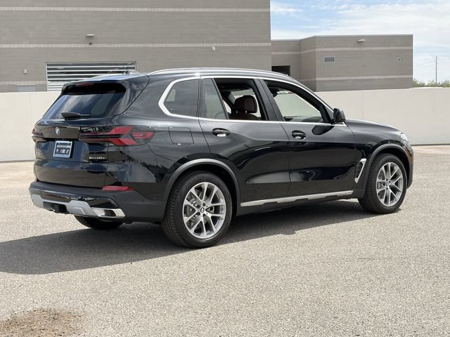 Used 2026 BMW X5 xDrive50e AWD/4WD image 6