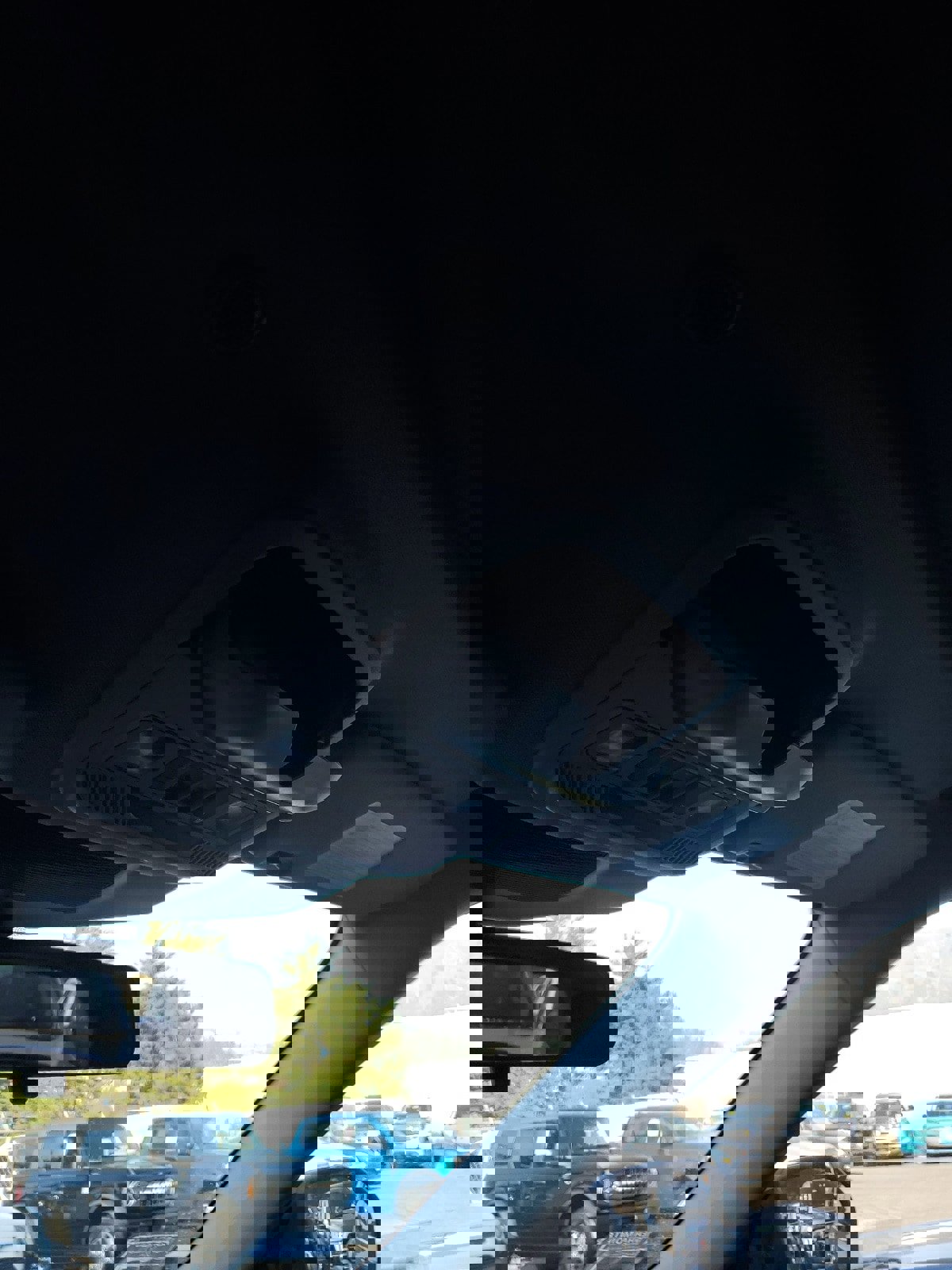 Used 2022 Ford Explorer XLT w/ Equipment Group 202A image 13