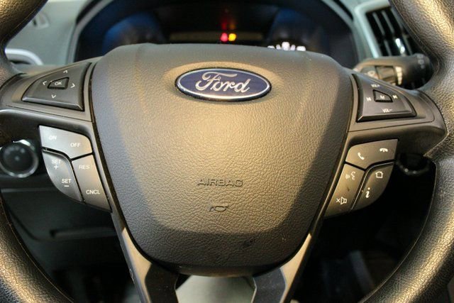 Used 2020 Ford Edge SE image 20