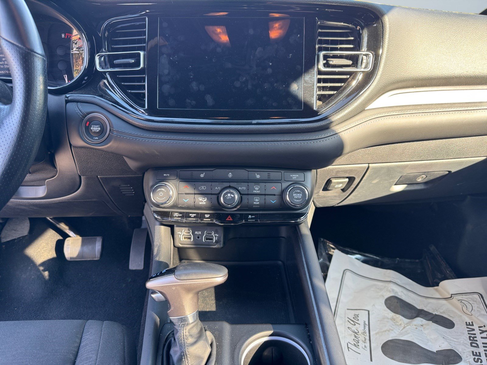 Used 2024 Dodge Durango SXT image 12