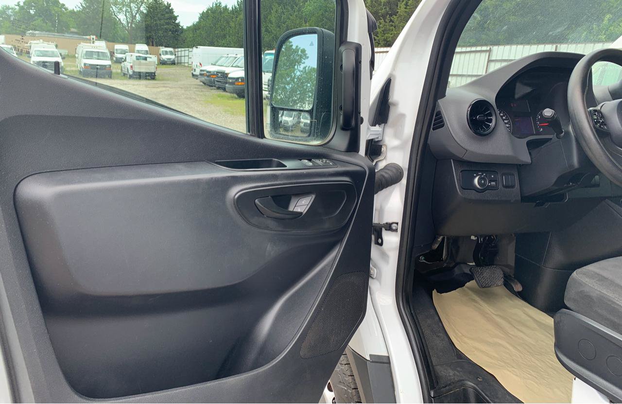 Used 2021 Mercedes-Benz Sprinter 2500 image 10
