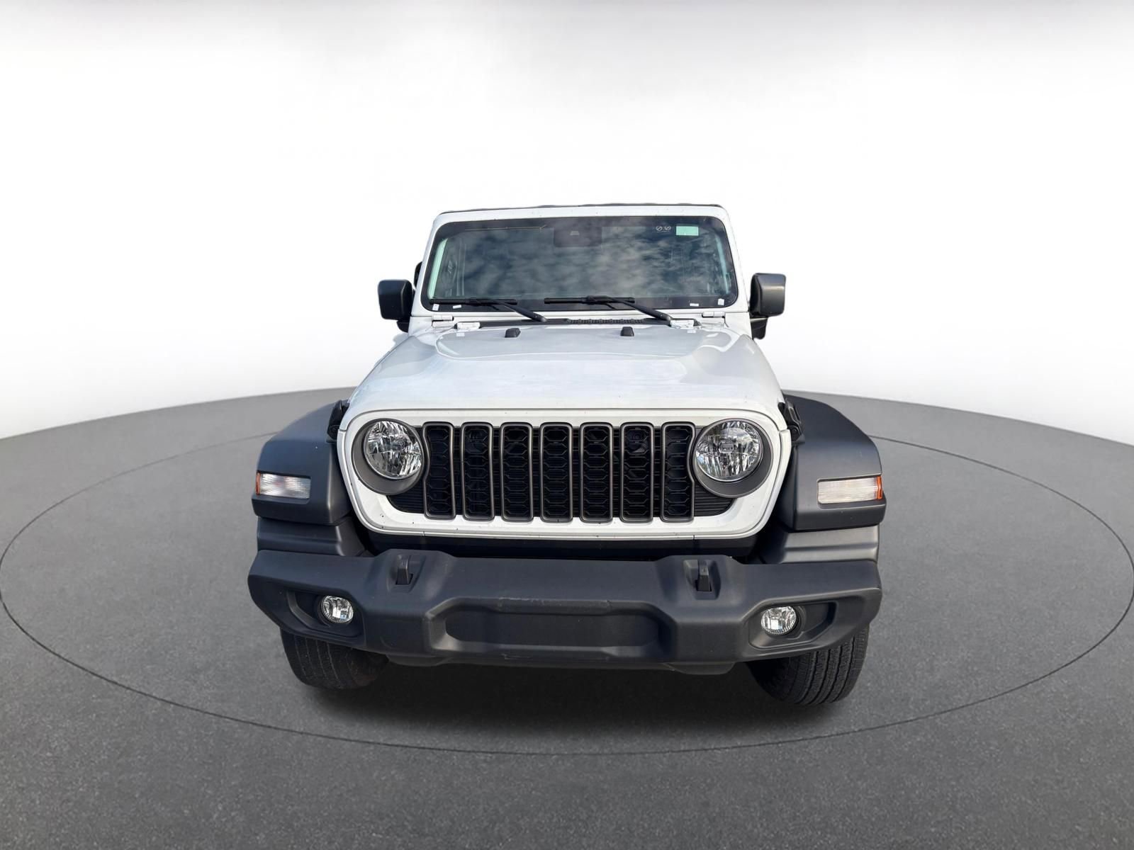 Used 2025 Jeep Wrangler Unlimited Sport AWD/4WD image 8