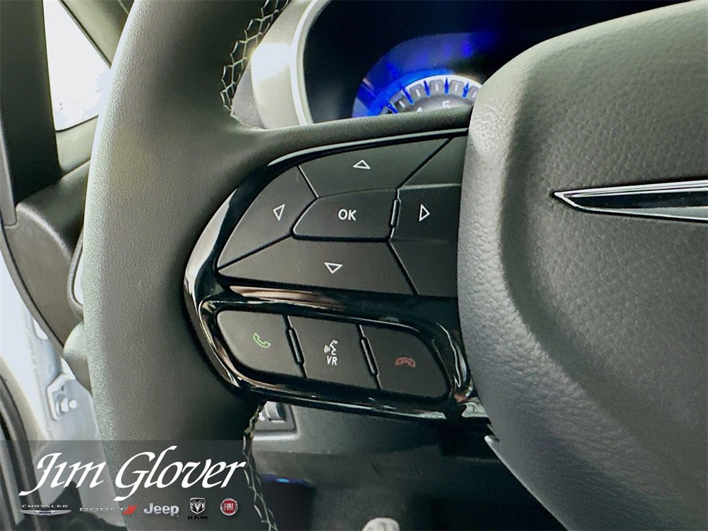 New 2026 Chrysler Pacifica Select w/ S Appearance Package image 29