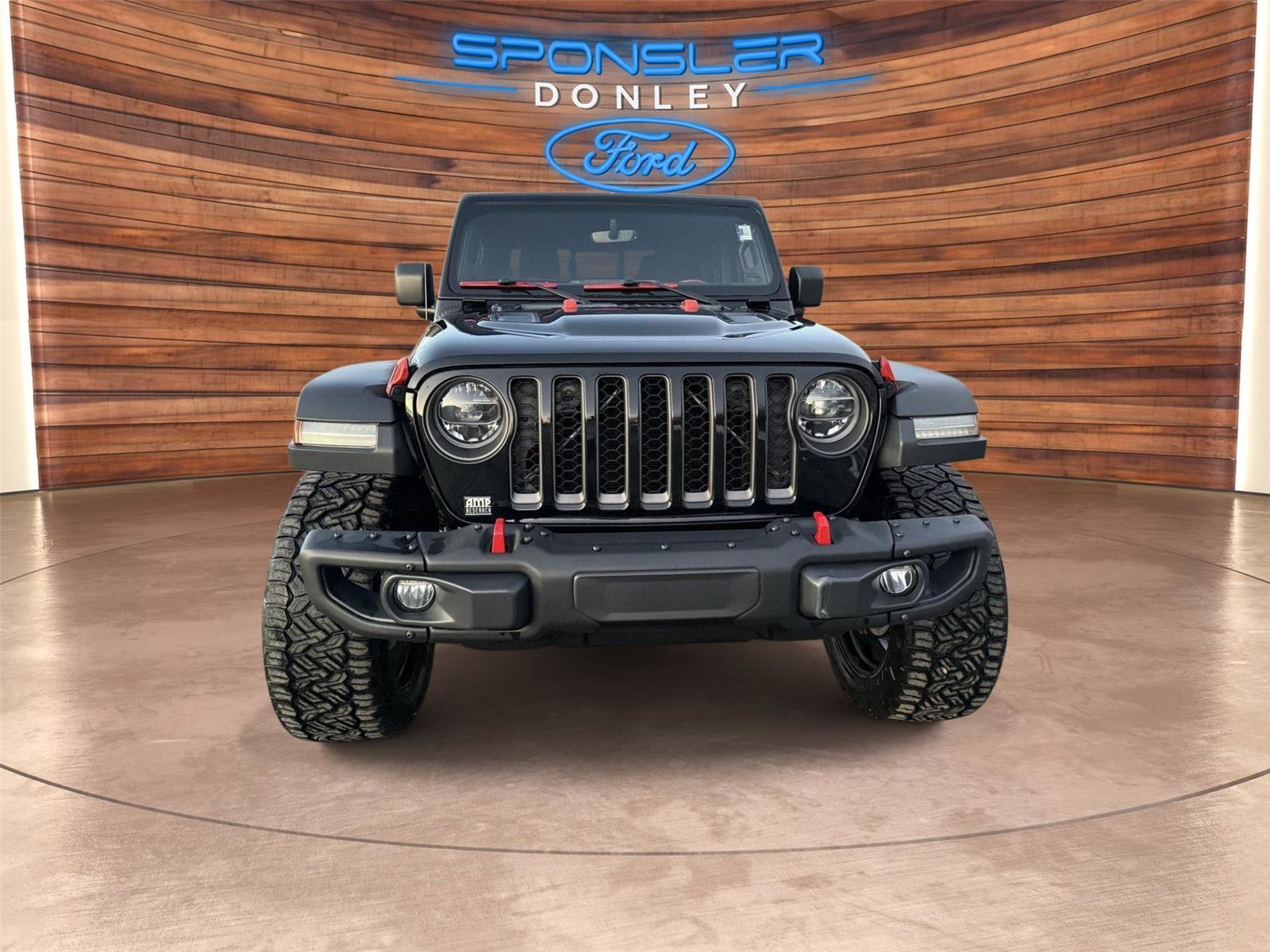 Used 2020 Jeep Gladiator Rubicon image 9