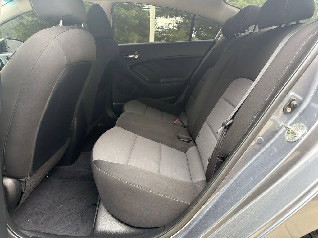 Used 2018 Kia Forte S FWD image 20