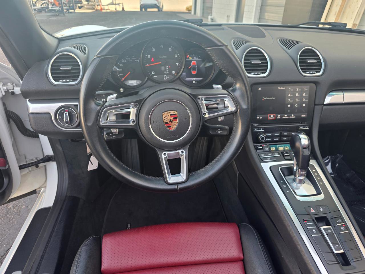 Used 2017 Porsche 718 Boxster RWD image 25