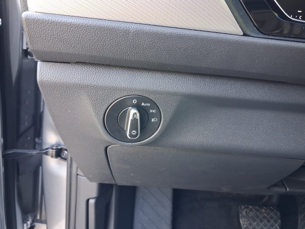 Used 2024 Volkswagen Jetta S FWD image 27