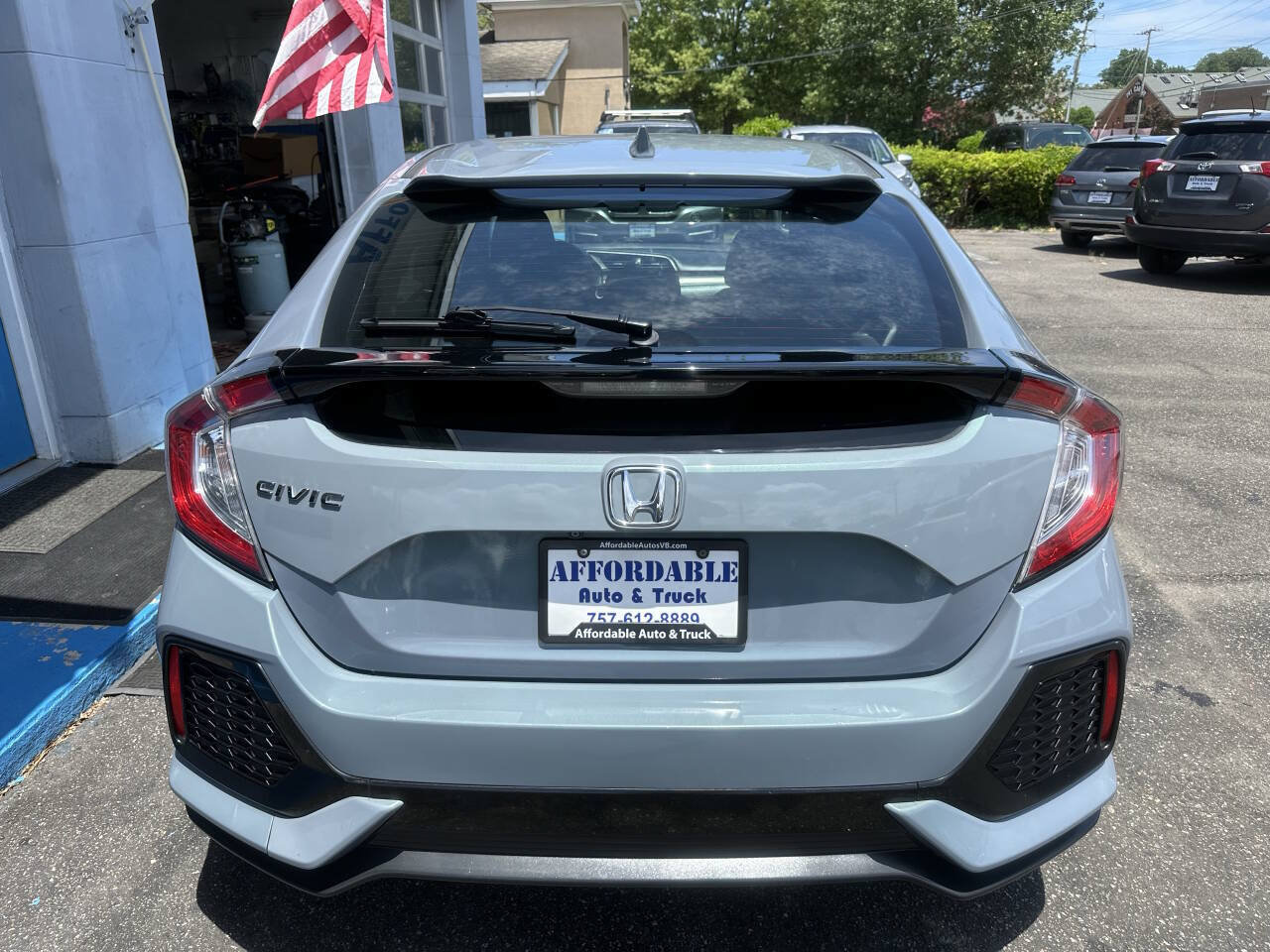 Used 2018 Honda Civic EX image 10