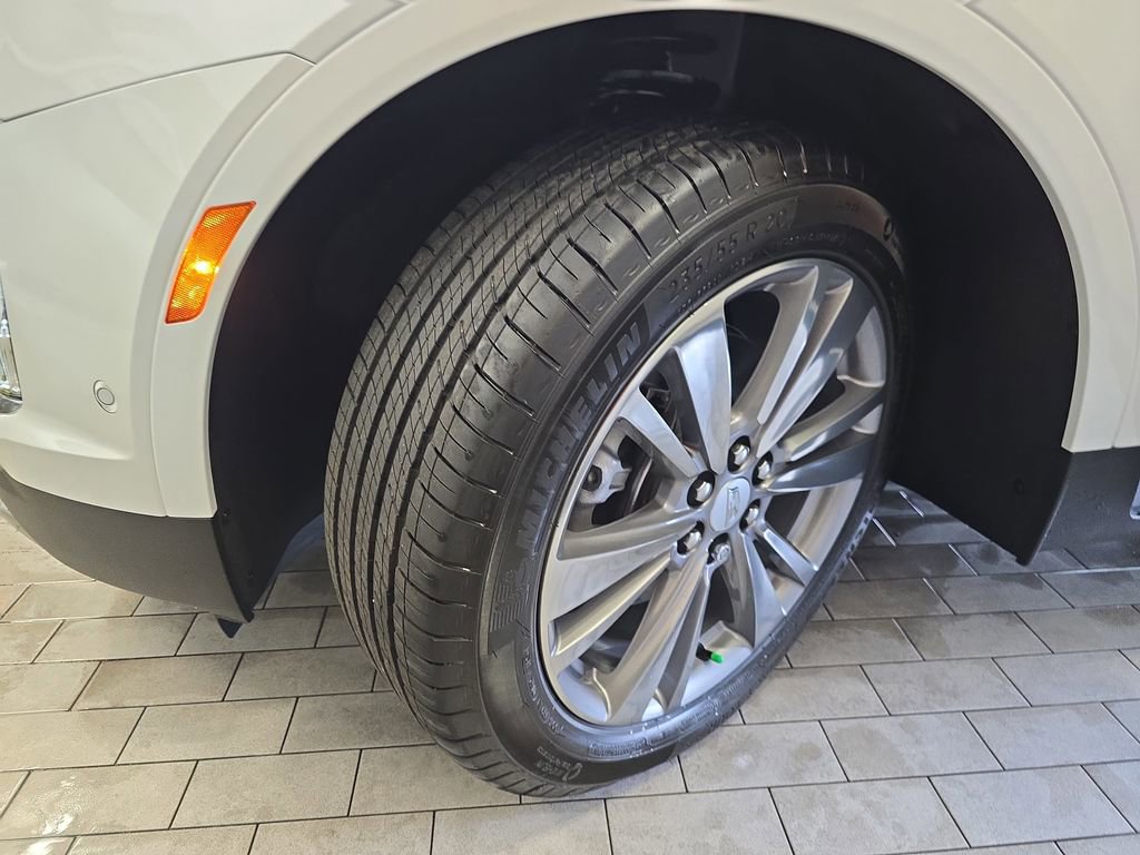 Used 2026 Cadillac XT5 Premium Luxury w/ Driver Assist Package FWD image 36