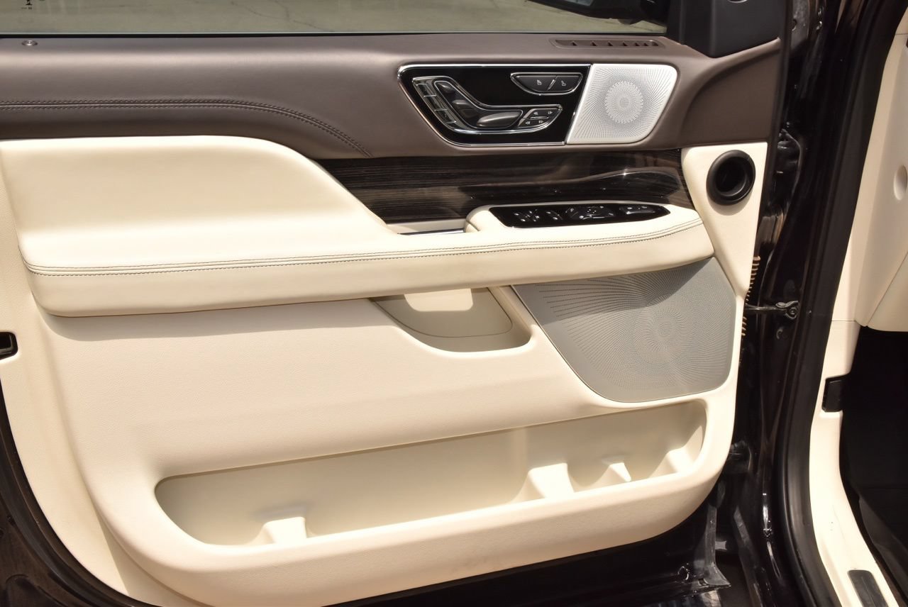 Used 2024 Lincoln Navigator Black Label AWD/4WD image 37