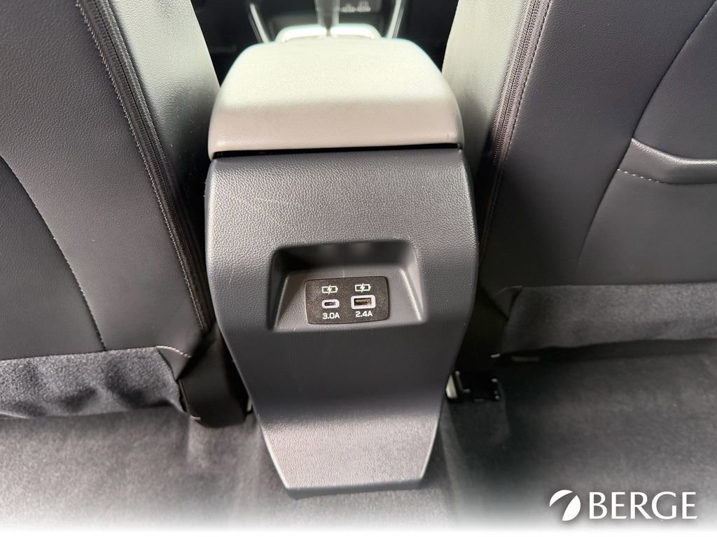 Used 2024 Subaru Crosstrek 2.0i Premium AWD/4WD image 18