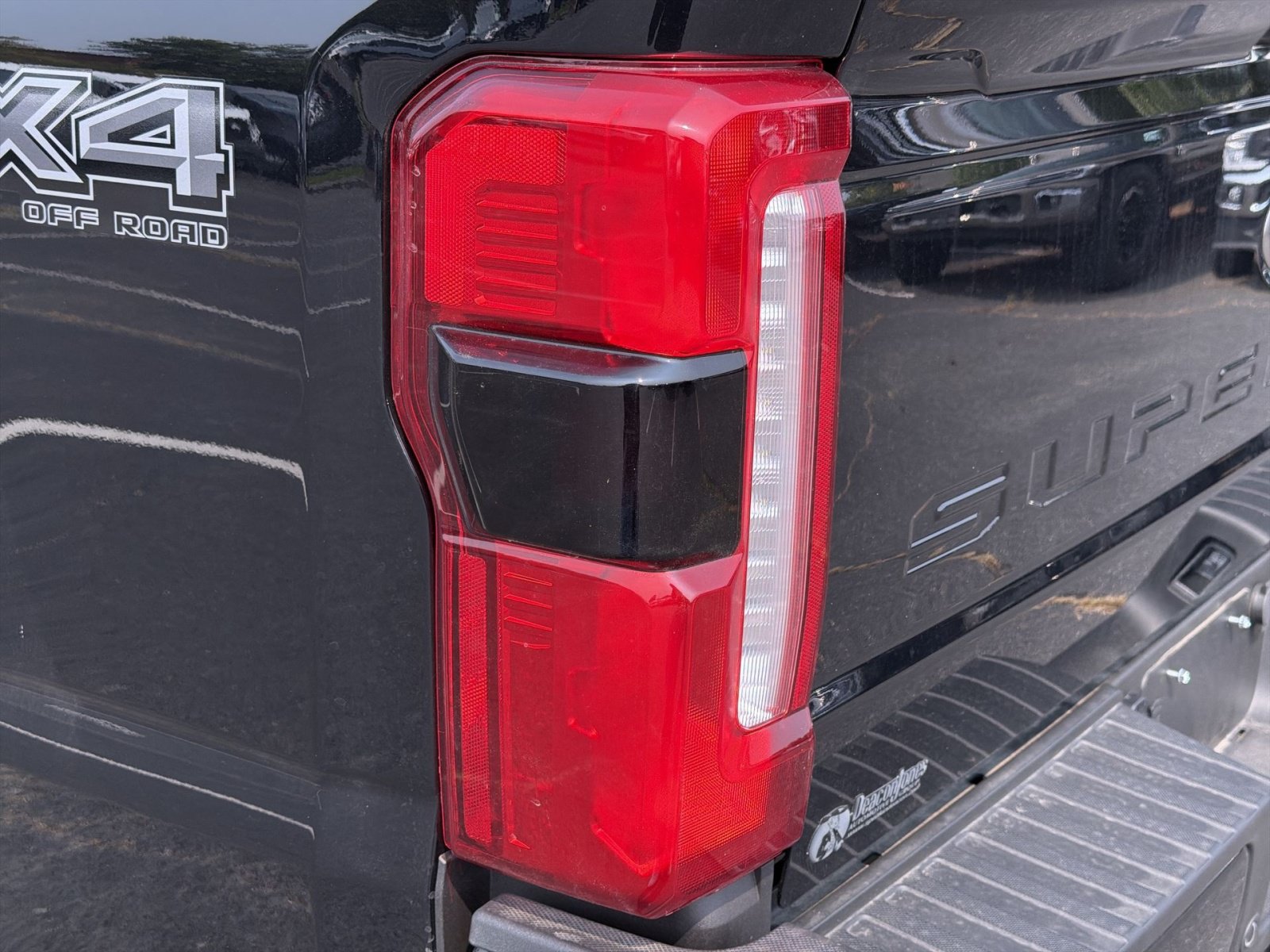 New 2026 Ford F250 XLT w/ XLT Premium Package AWD/4WD image 17