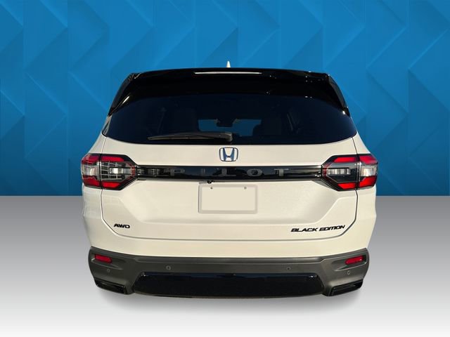 New 2026 Honda Pilot Black Edition image 4