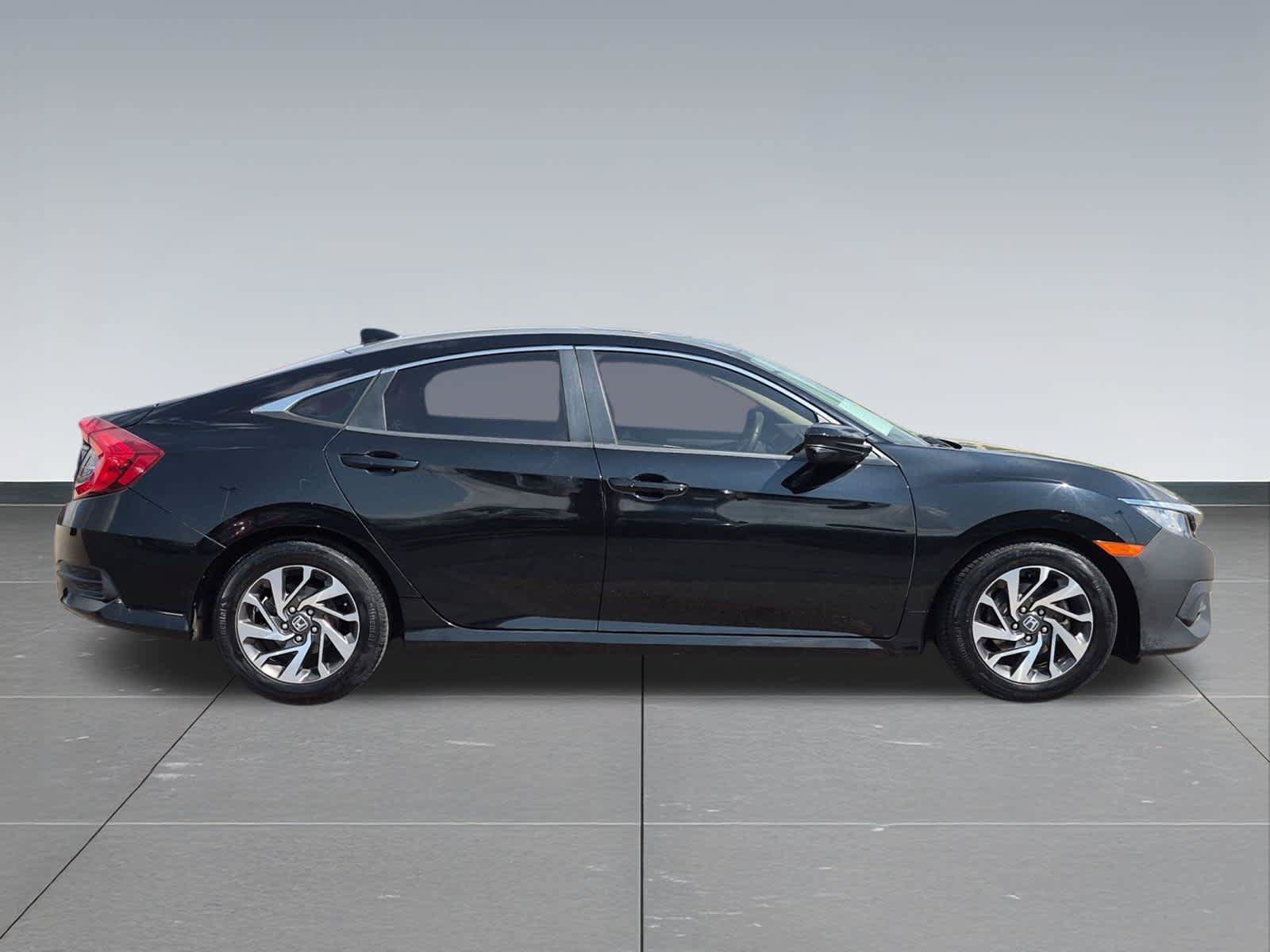 Certified 2017 Honda Civic EX image 7
