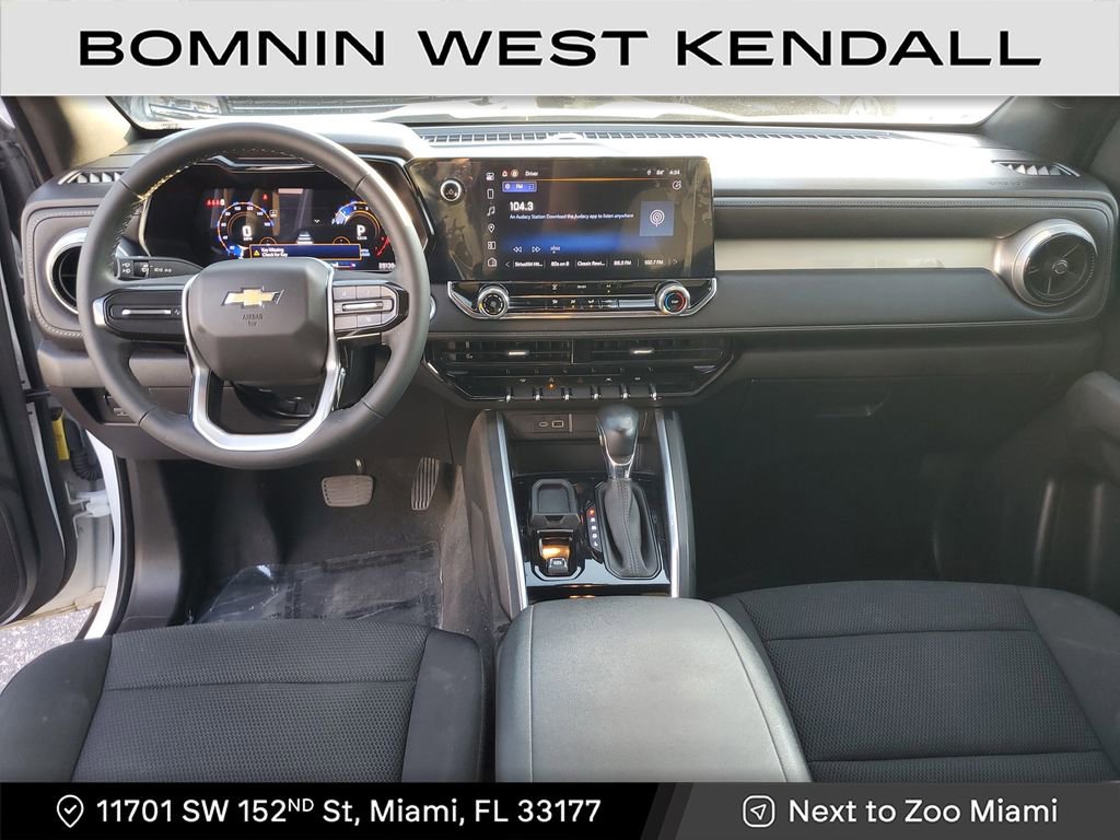 Used 2024 Chevrolet Colorado LT image 10