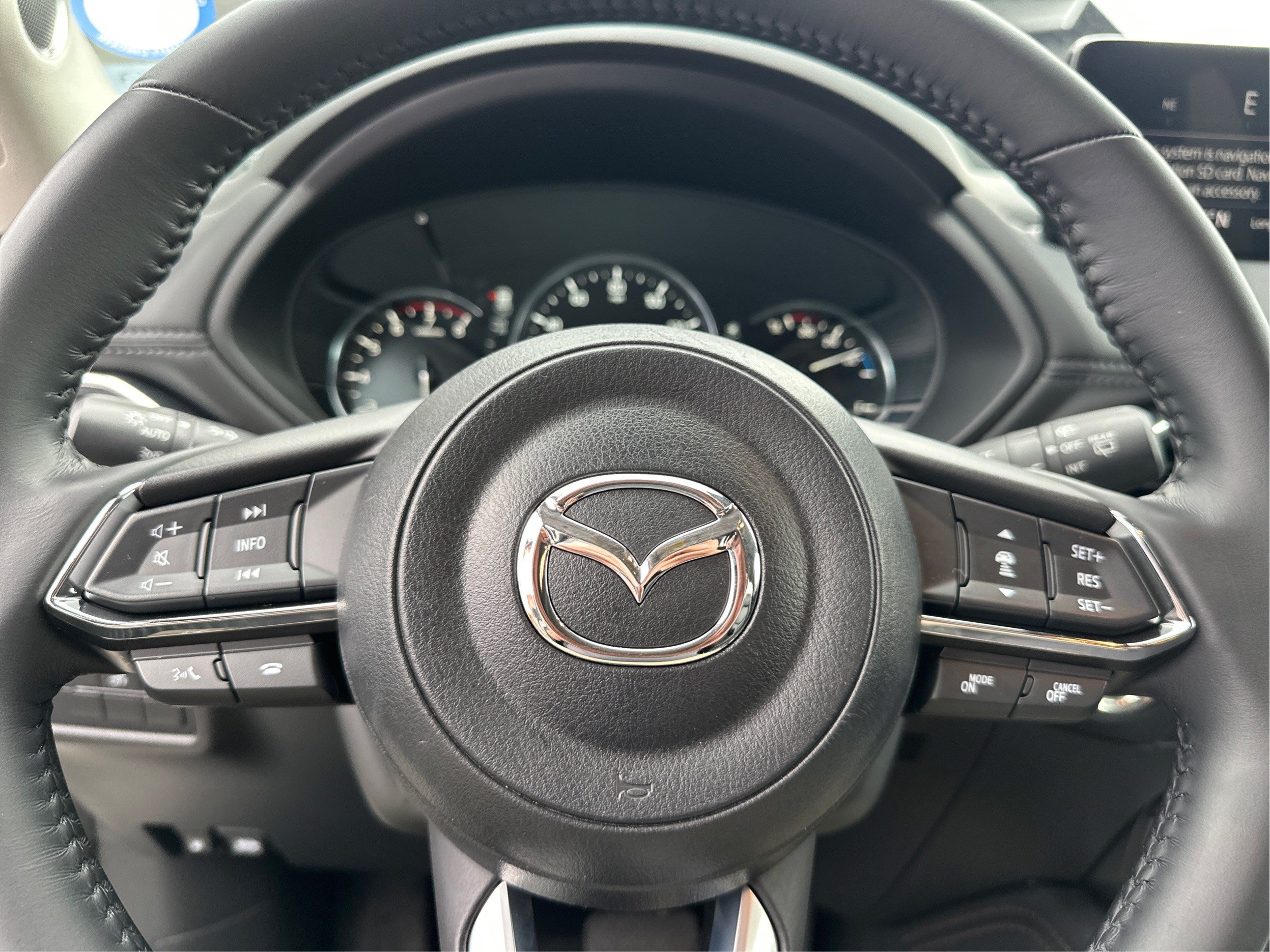 Used 2023 MAZDA CX-5 AWD 2.5 S w/ Premium Package image 18