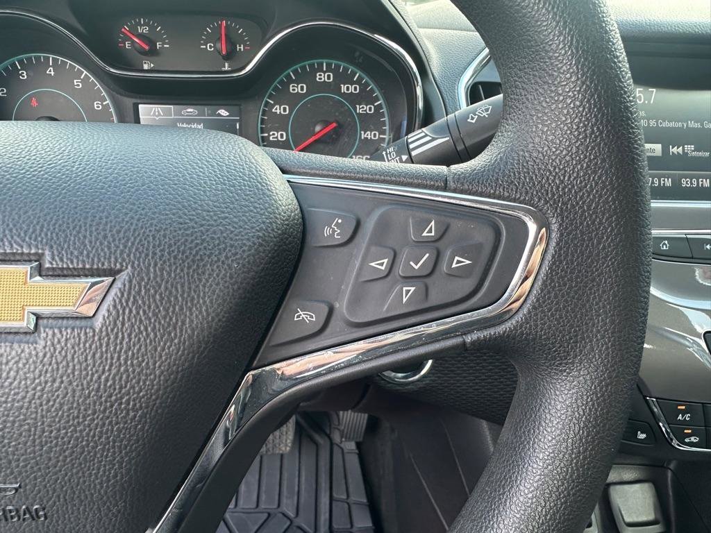 Used 2017 Chevrolet Cruze LT w/ Convenience Package image 12