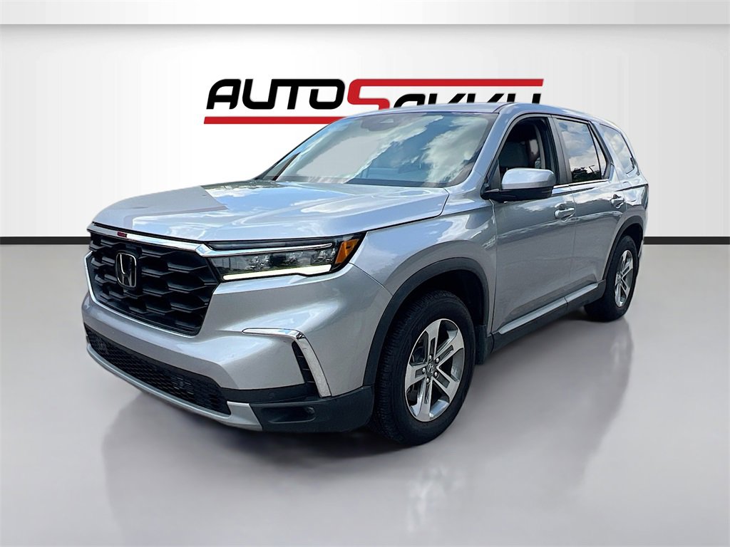 Used 2025 Honda Pilot EX-L image 3