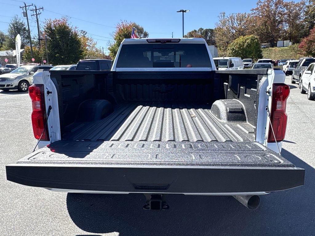 New 2026 Chevrolet Silverado 3500 High Country w/ Technology Package image 29