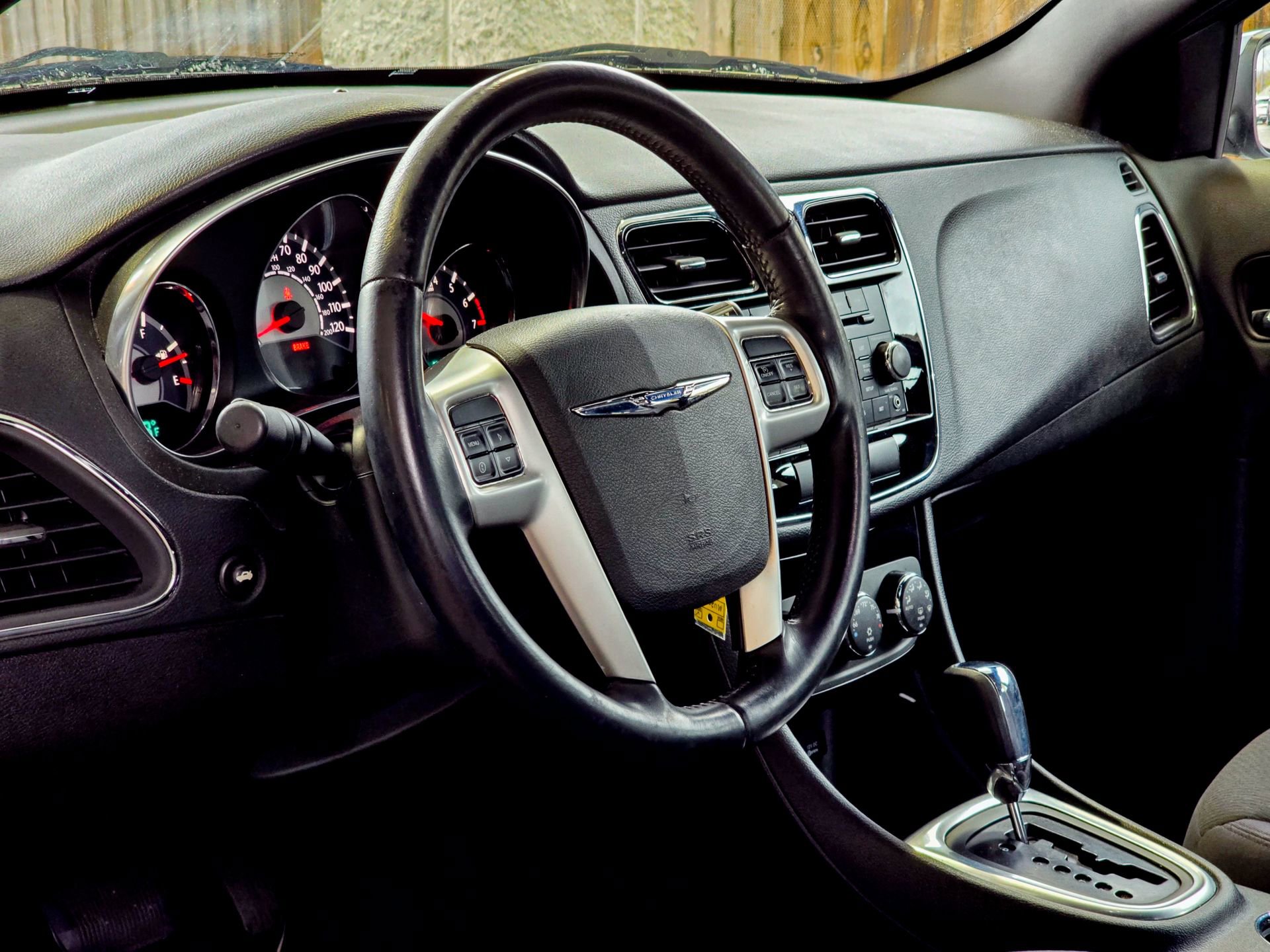 Used 2013 Chrysler 200 Touring image 7