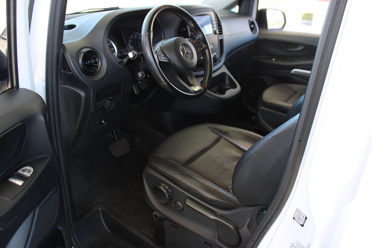 Used 2022 Mercedes-Benz Metris image 20