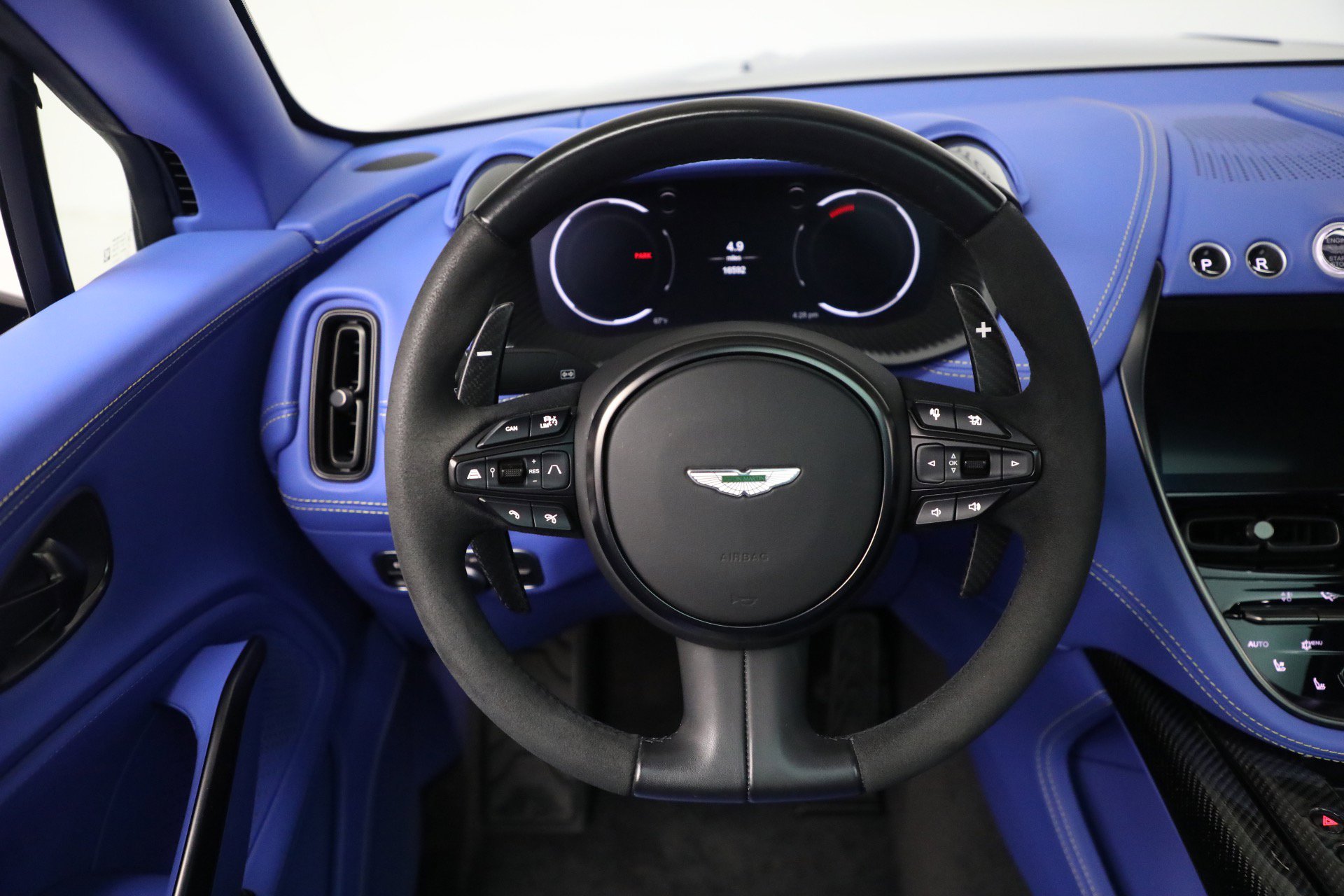 Used 2024 Aston Martin DBX 707 image 29