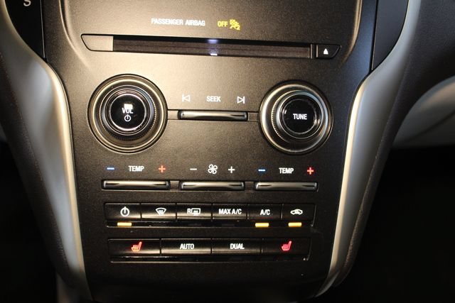 Used 2019 Lincoln MKC Select w/ Select Plus Package AWD/4WD image 27