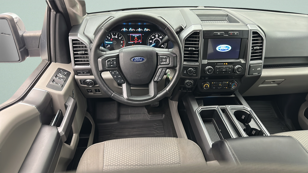 Used 2020 Ford F150 XLT w/ Equipment Group 302A Luxury AWD/4WD image 14