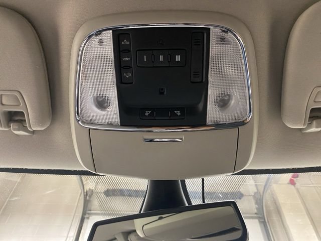 Used 2013 Jeep Grand Cherokee Limited w/ Trailer Tow Group IV AWD/4WD image 40
