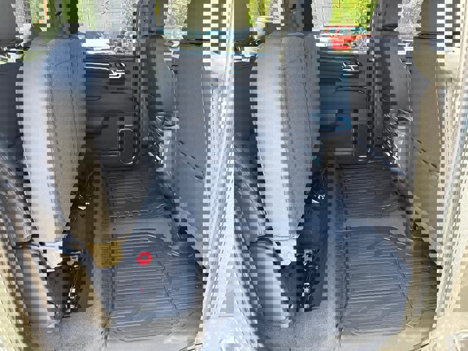 Used 2026 GMC Sierra 1500 SLT w/ SLT Premium Plus Package image 17