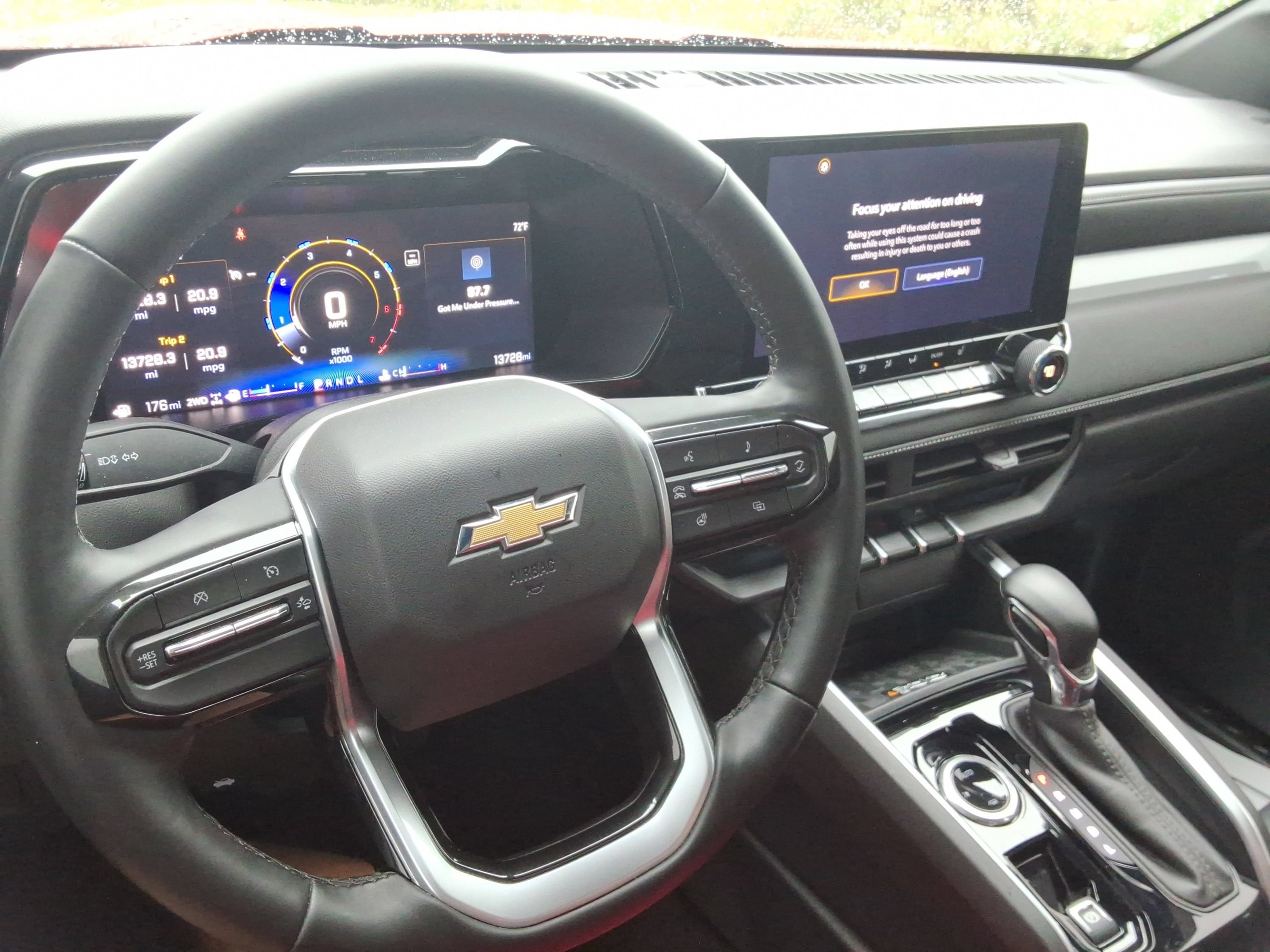 Used 2025 Chevrolet Colorado LT w/ LT Convenience Package AWD/4WD image 12