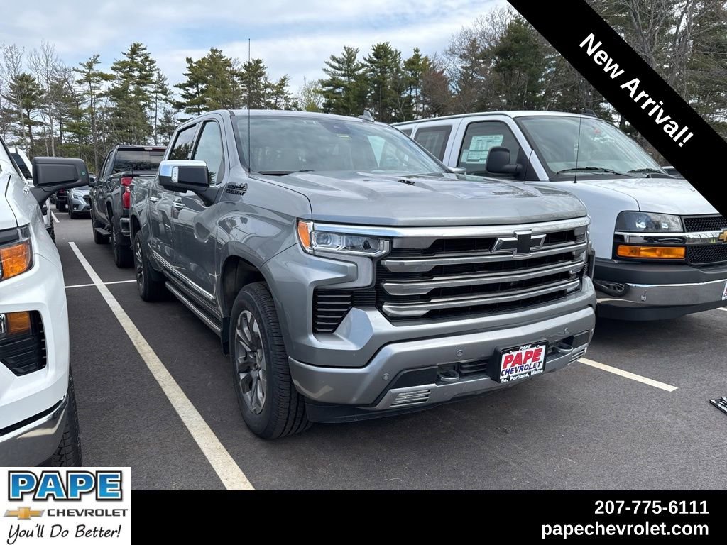 Used 2023 Chevrolet Silverado 1500 High Country w/ Technology Package AWD/4WD image 1