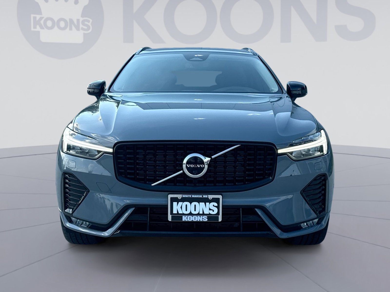 Certified 2023 Volvo XC60 B5 Plus w/ Climate Package AWD/4WD image 11