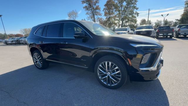 New 2026 Buick Enclave Avenir w/ Super Cruise Package FWD image 2