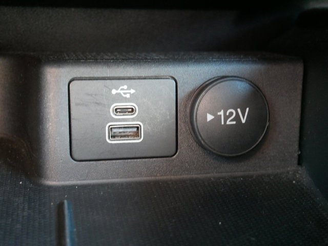 Used 2025 Ford Escape ST-Line AWD/4WD image 26